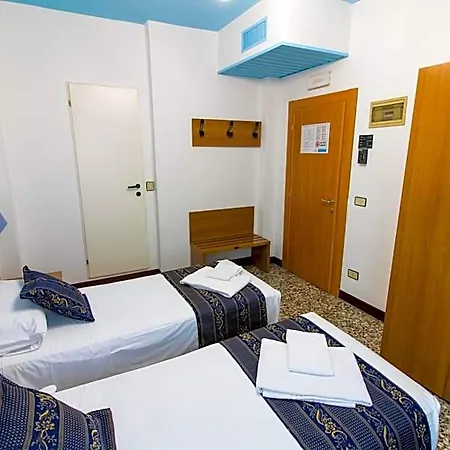 Hotel Bluecolors Venezia