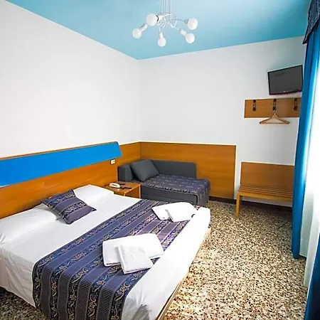 Bluecolors Hotel Veneza